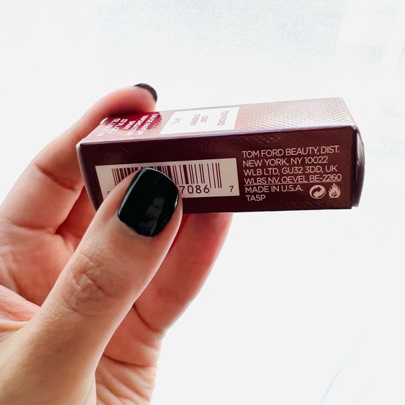 NIB Tom Ford Lost Cherry Scent Travel Spray 2ml - Picture 3 of 7